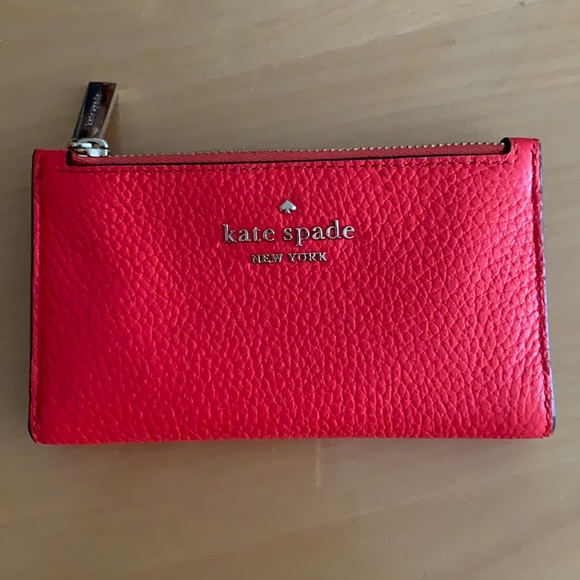 Kate Spade Wallet - Picture 1 of 7